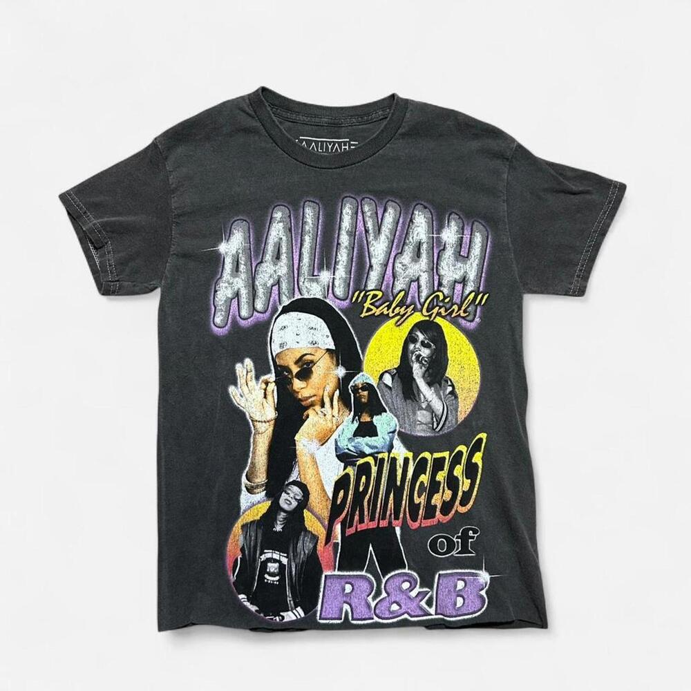 Aaliyah R&B Princess Graphic Tee Sz S